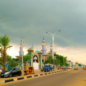 Kano_State,_road_in_Kano_10
